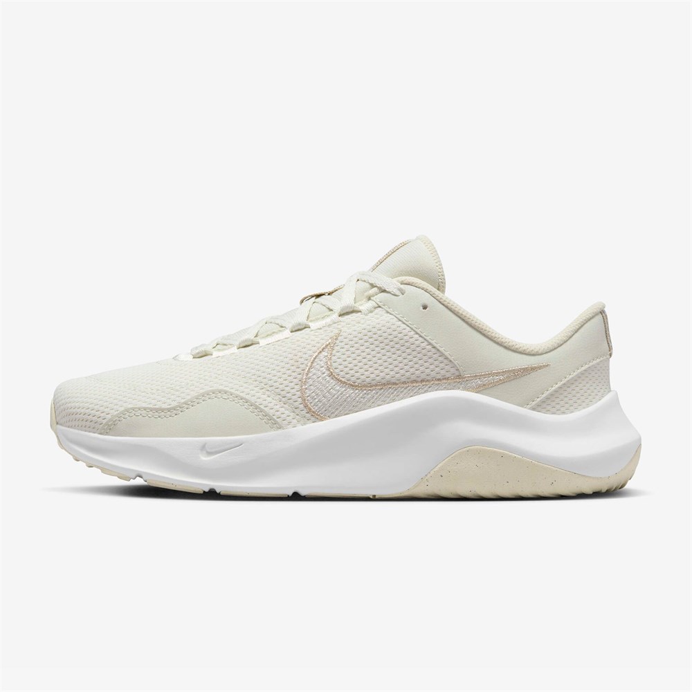 Купить оптом Кроссовки Nike Legend Essential 3 Nn Prm W FJ1565-001 FJ1565-001