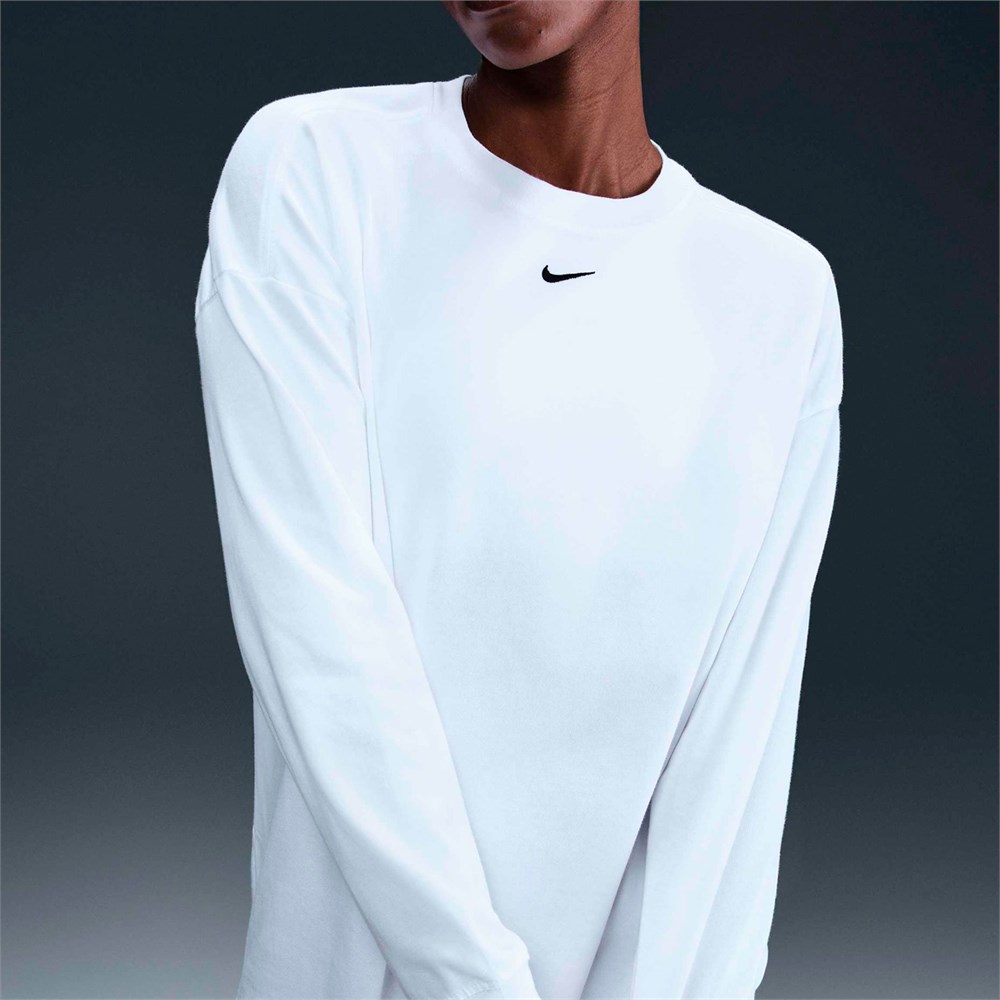 Купить оптом Футболка Nike Sportswear Essntl Os Long-Sleeve Tee W HF5320-100 HF5320-100
