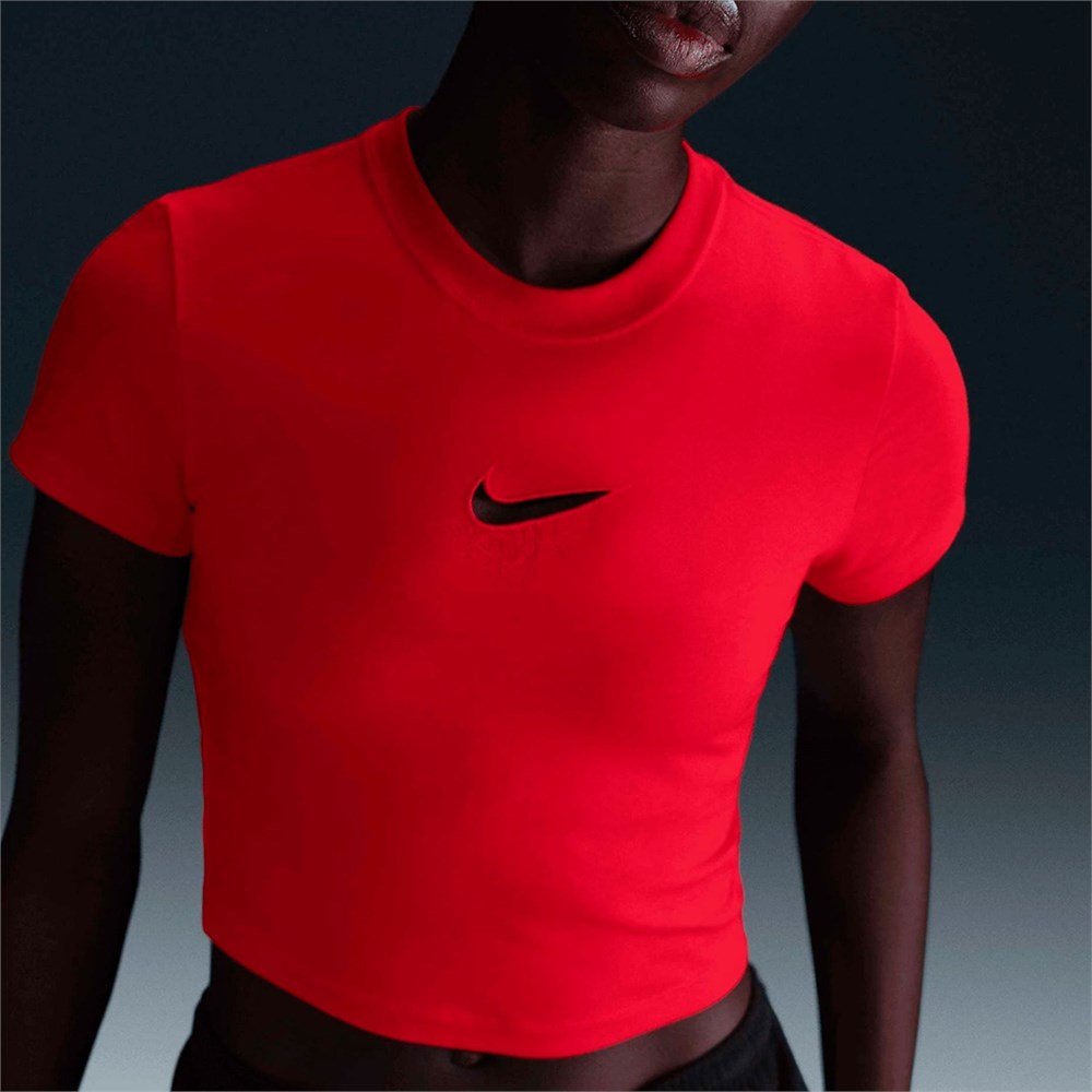 Купить оптом Футболка Nike Sportswear Chill Knit Tee Vday W HF9534-657 HF9534-657