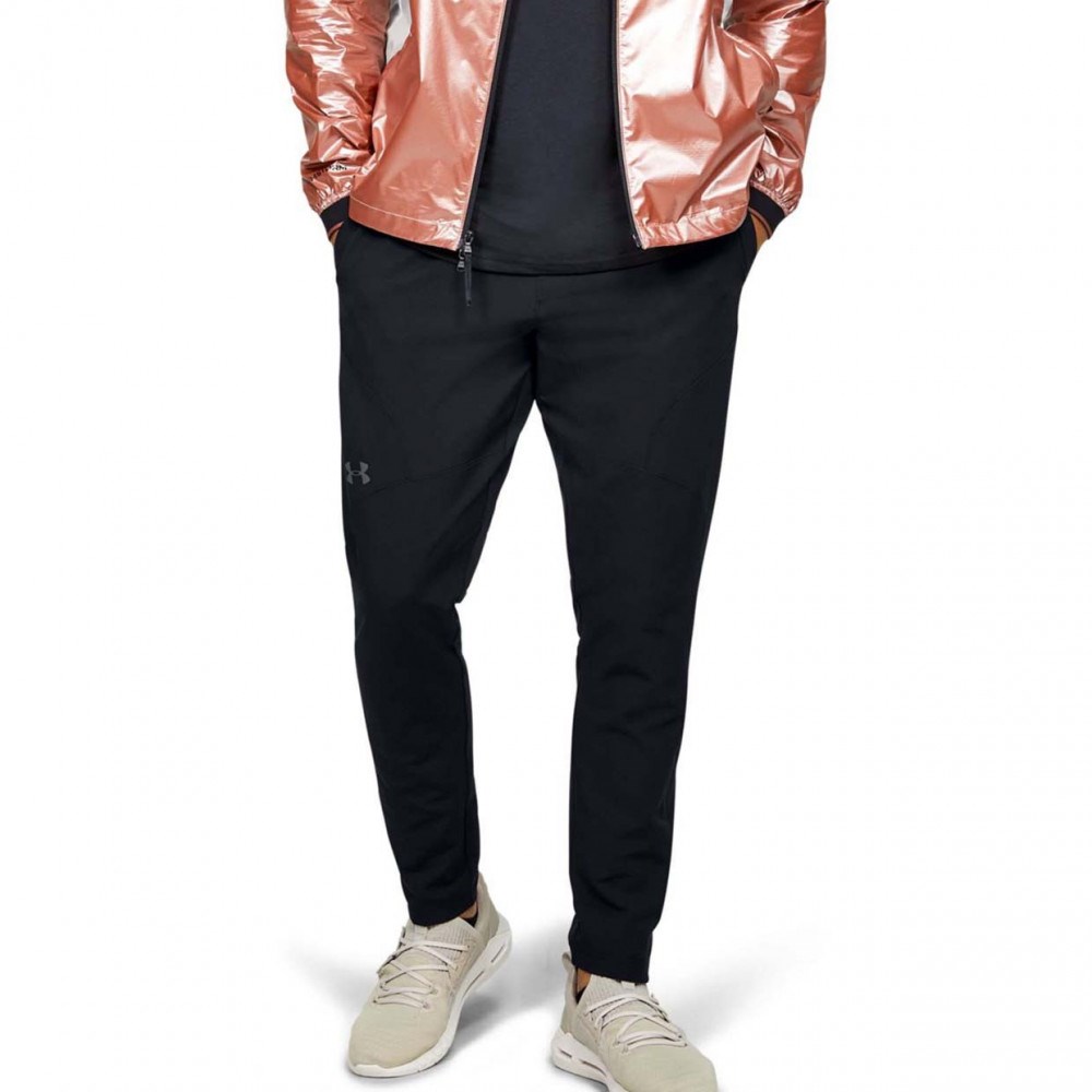 Купить оптом Брюки Under Armour UA FLEX WOVEN TAPERED Брюки 1352028-001 1352028-001