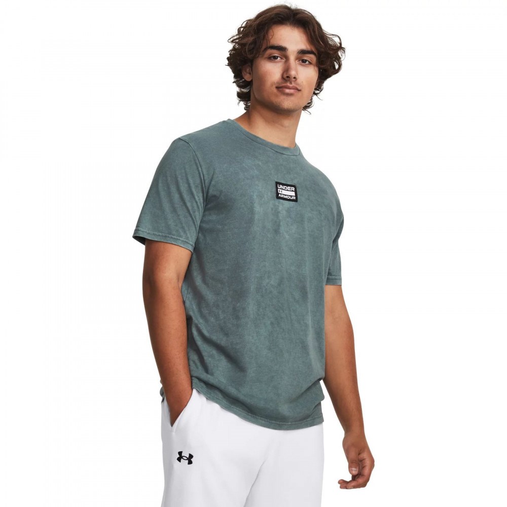 Купить оптом Футболка Under Armour ELEVATED CORE WASH SS 1379552-012 1379552-012