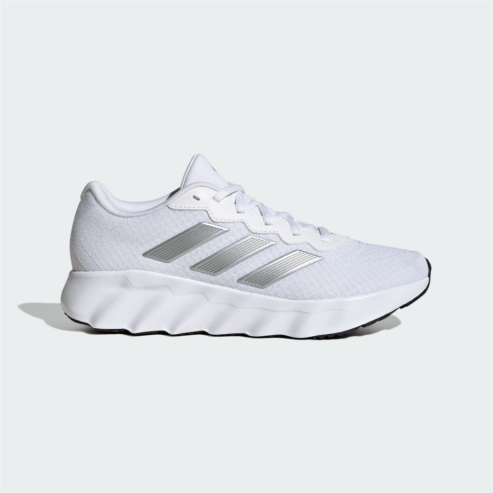 Купить оптом Кроссовки adidas SWITCH MOVE ID5257 ID5257