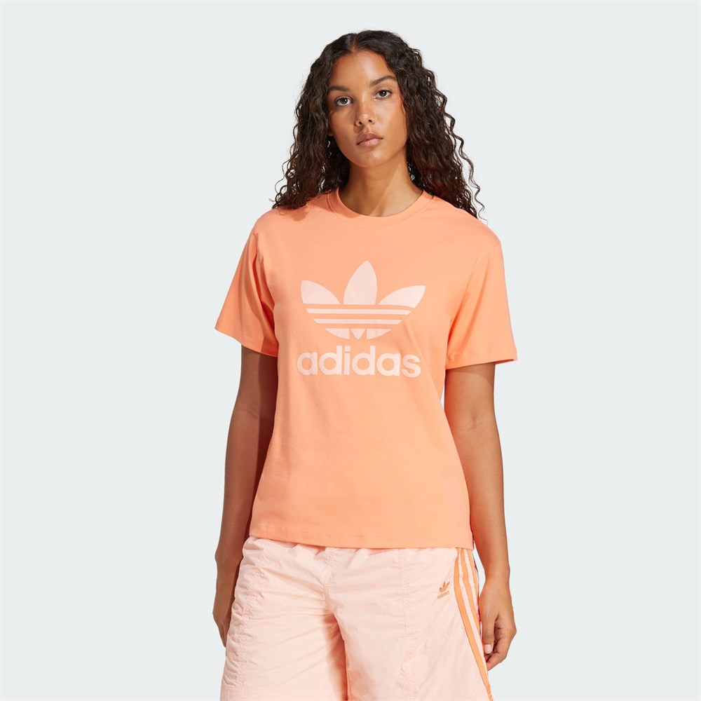 Купить оптом Футболка adidas TREFOIL TEE JD3138 JD3138