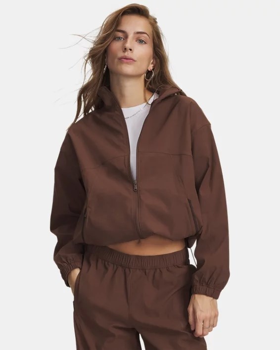 Купить оптом Ветровка Under Armour Luna Wvn FZ 6010350-230 6010350-230
