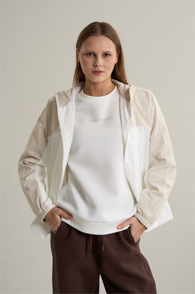 Купить оптом Ветровка Anta TRN ESSENTIAL Woven Олимпийка 862617604S-5 862617604S-5