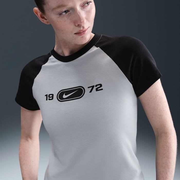 Купить оптом Футболка Nike W NSW NK CHLL KNT TEE RGLN HV4992-077 HV4992-077