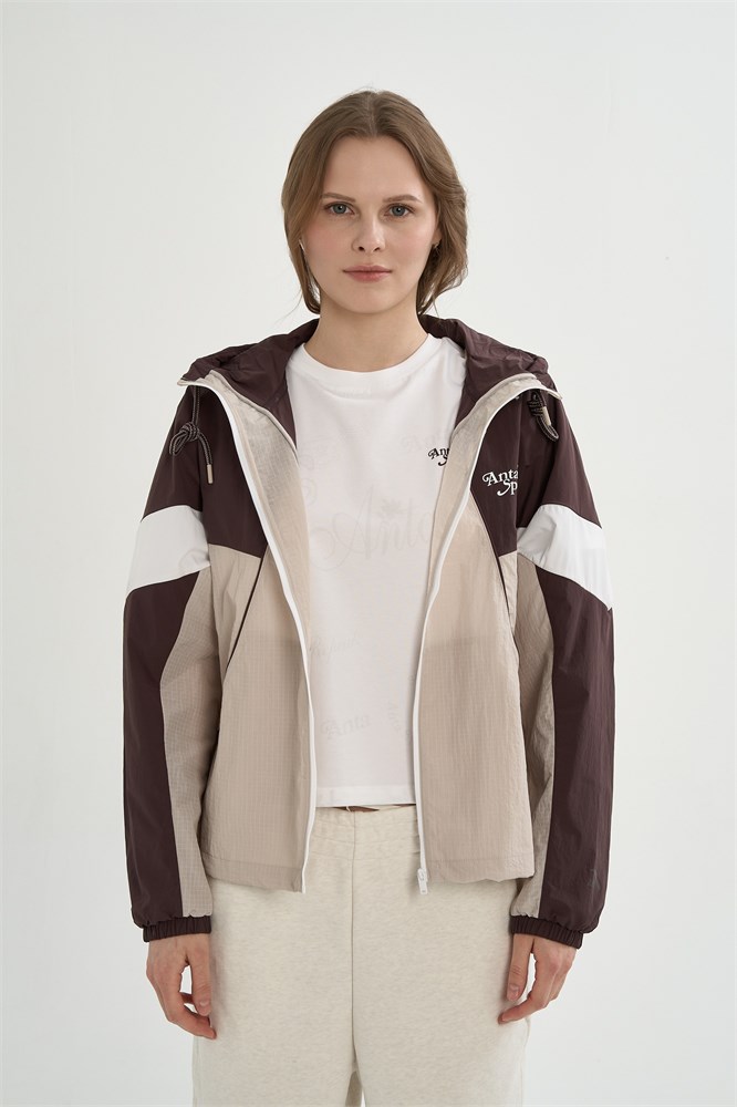 Купить оптом Ветровка Anta SPORTS CLUB Woven Олимпийка 862628602-2 862628602-2