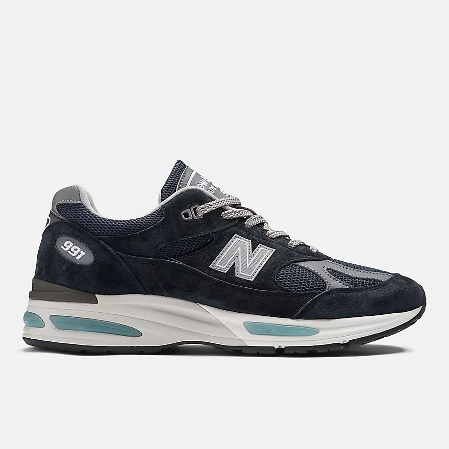 Купить оптом Кроссовки New Balance 991 Made in UK U991NV2 U991NV2