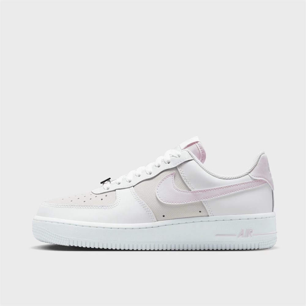 Купить оптом Кроссовки Nike W AIR FORCE 1 '07 SE HRDWR IV4721-100 IV4721-100