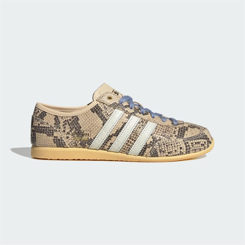 Купить оптом Кроссовки adidas JAPAN DECON W SANSTR/IVORY/ORGTIN KJ5012 KJ5012