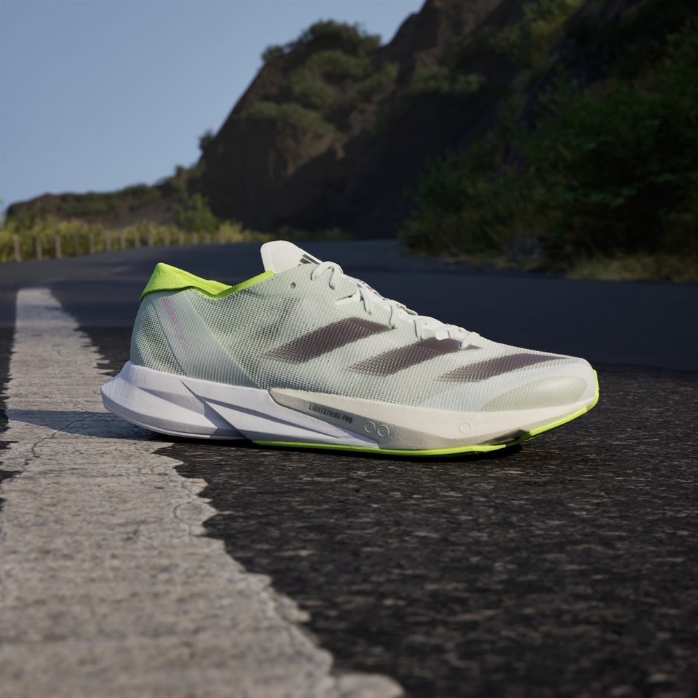 Купить оптом Кроссовки Adidas ADIZERO ADIOS 8 M IG5645 crystal jade/aurora met./lucid lemon Male IG5645 - фото 69239