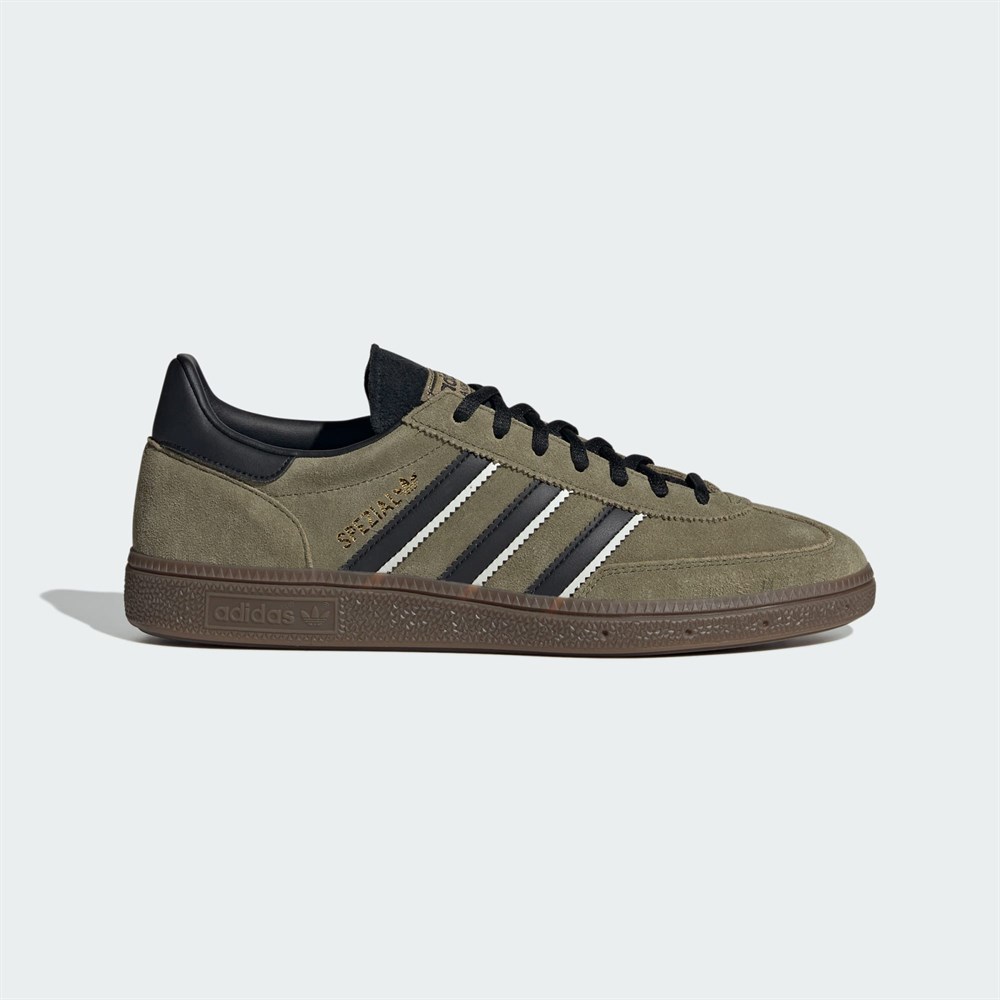 Купить оптом Кроссовки Adidas HANDBALL SPEZIAL IG6183 FOCOLI/CBLACK/CRYWHT Male IG6183 - фото 69259