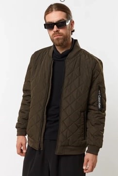 Купить оптом Куртка Calvin Klein Quilted Zipper Detail Flight Jacket CM008986-OVN CM008986-OVN - фото 81840