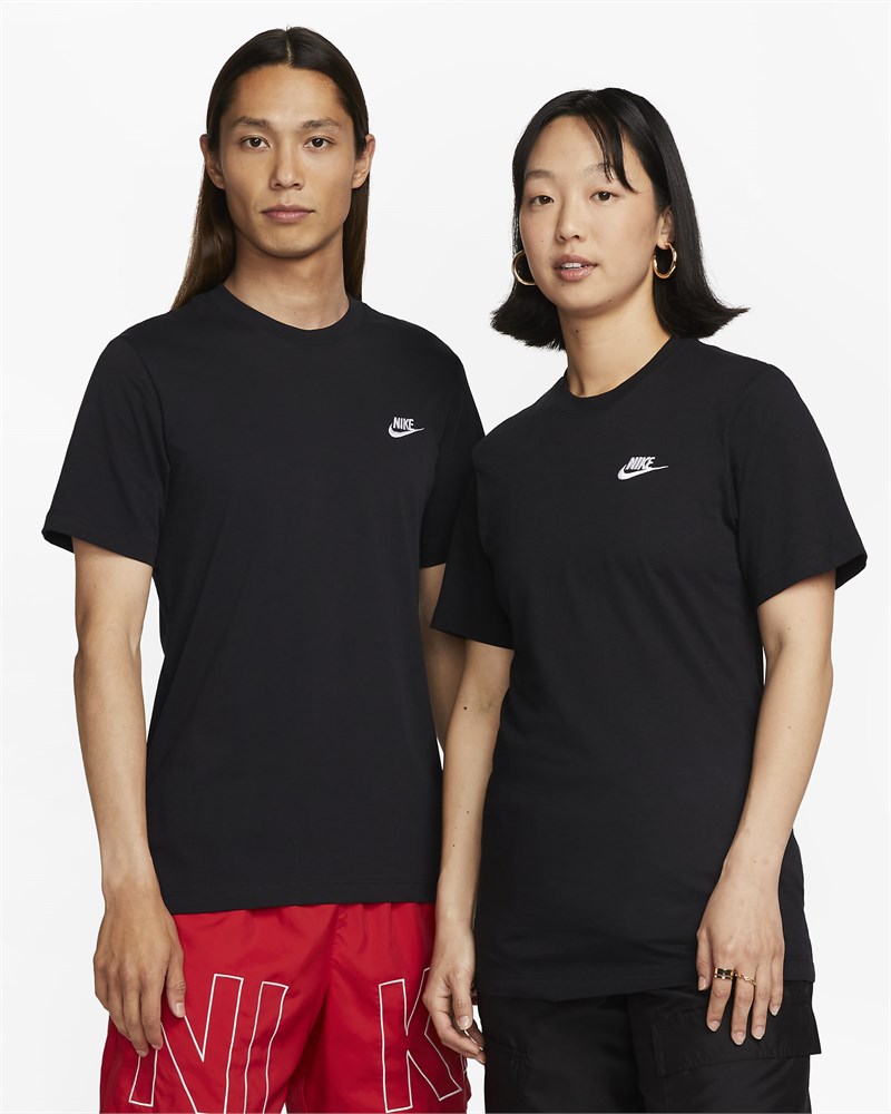 Купить оптом Футболка Nike M NSW CLUB TEE AR4997-013 BLACK/WHITE Male AR4997-013 - фото 91464