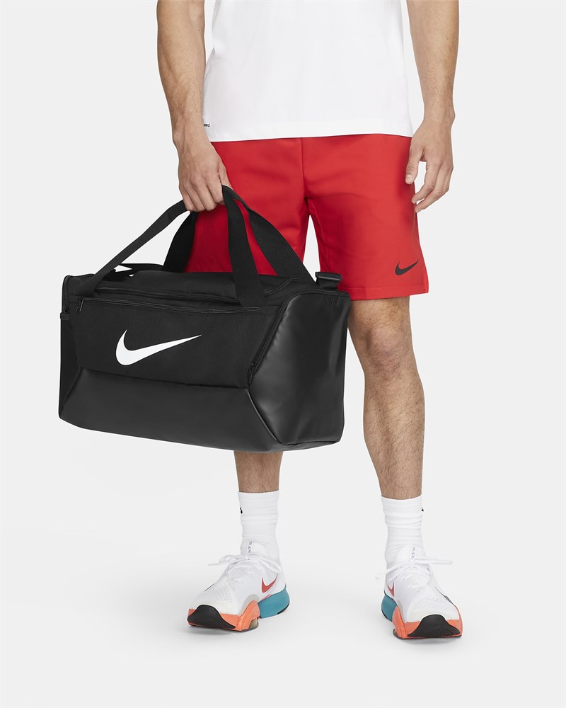 Купить оптом Сумка Nike NK BRSLA S DUFF - 9.5 (41L) DM3976-010 BLACK/BLACK/WHITE Unisex DM3976-010 - фото 91540