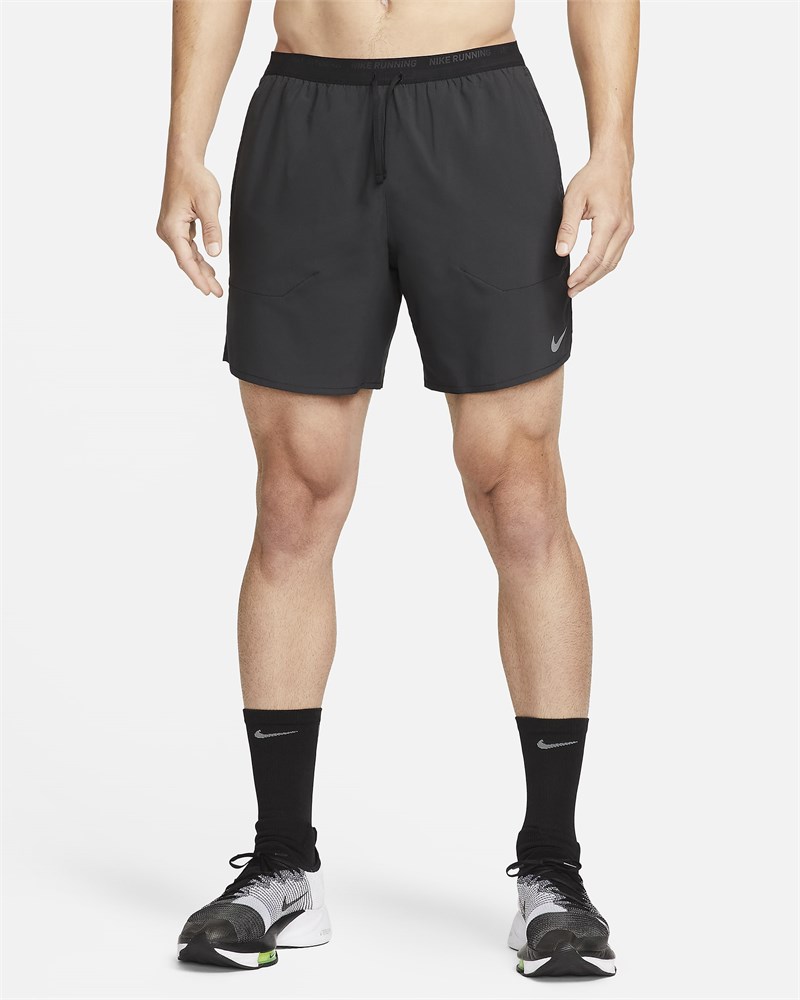 Купить оптом Шорты Nike M NK DF STRIDE SHRT 7IN BF DM4761-010 BLACK/BLACK/REFLECTIVE SILV Male DM4761-010 - фото 91549