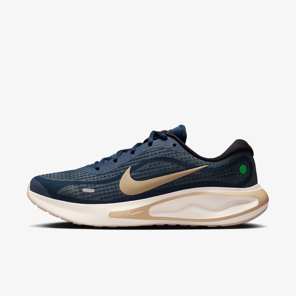 Купить оптом Кроссовки Nike JOURNEY RUN FN0228-403 ARMORY NAVY/DESERT KHAKI-GREEN STRIKE Male FN0228-403 - фото 91637
