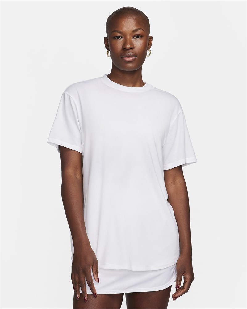 Купить оптом Футболка Nike W NK ONE RELAXED DF SS TOP FN2814-100 WHITE/BLACK Female FN2814-100 - фото 91645