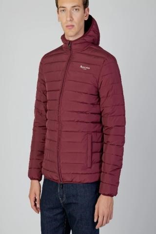 Купить оптом Пуховик AQUASCUTUM Active AA-FW22-JK004-RED AA-FW22-JK004-RED - фото 94188