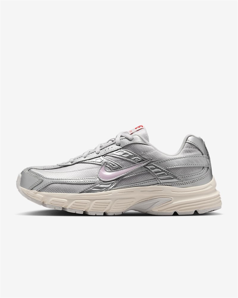 Купить оптом Кроссовки Nike WMNS NIKE INITIATOR VAST GREY/PINK FOAM-METALLIC SILVER WOMENS IB4483-078 - фото 95498