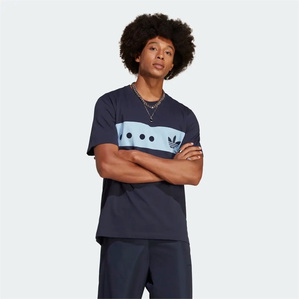 Купить оптом Футболка Adidas RIFTA City Boy IC8414 IC8414 - фото 96270