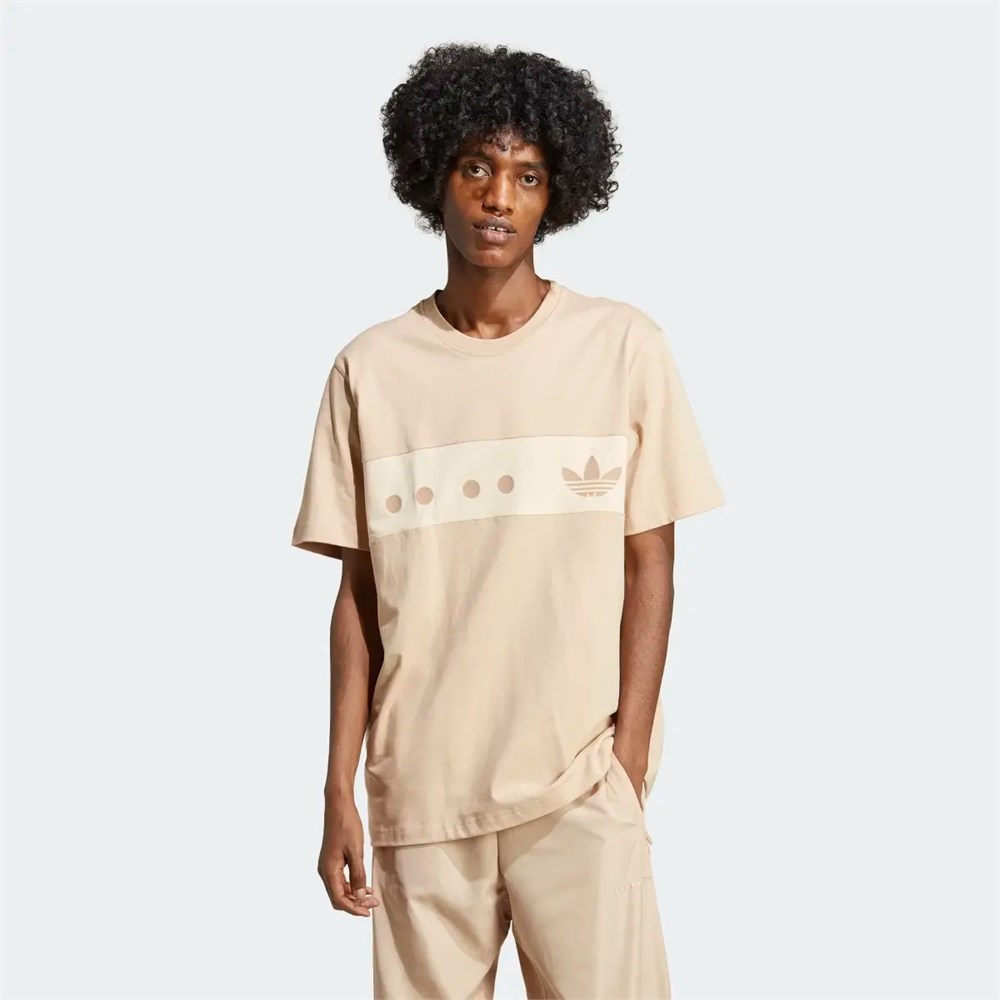 Купить оптом Футболка Adidas RIFTA City Boy Tee IC8424 IC8424 - фото 96272