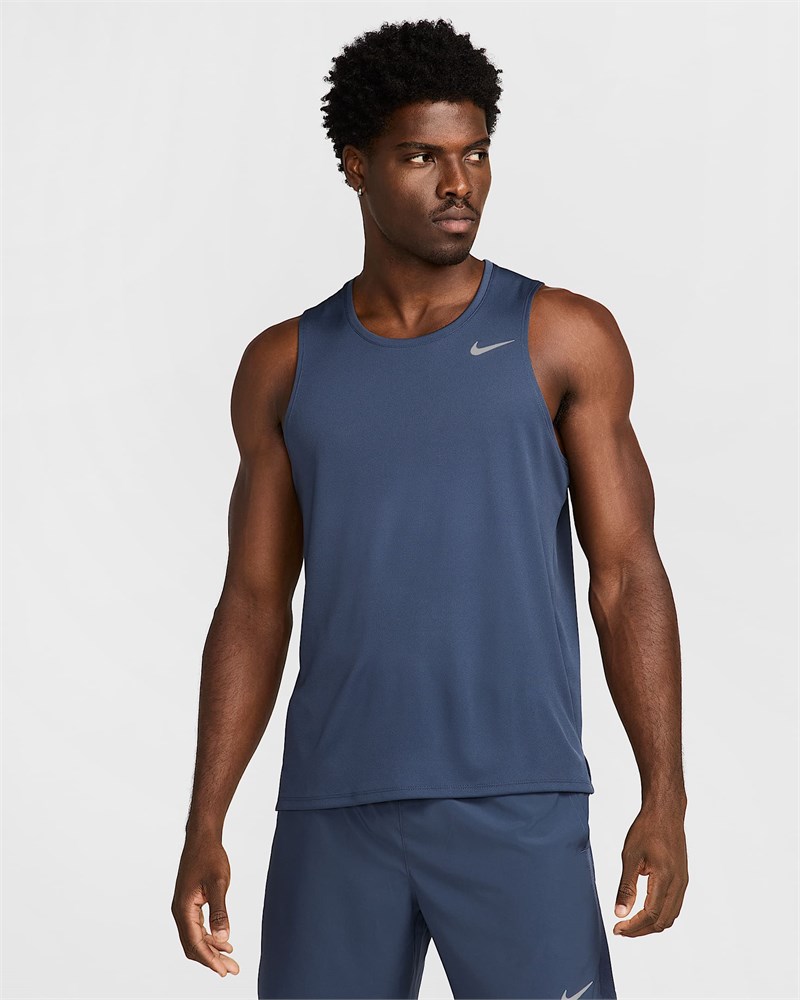 Купить оптом Майка Nike M NK DF MILER TANK THUNDER BLUE/REFLECTIVE SILV MENS DV9321-437 - фото 98364