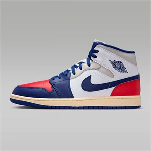 {{photo.Alt || photo.Description || 'Купить оптом Кроссовки Jordan 1 MID DQ8426-102'}}