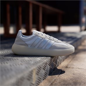 {{photo.Alt || photo.Description || 'Купить оптом Кроссовки adidas BARREDA DECODE JI2321'}}