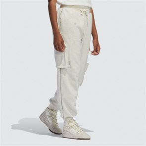 {{productViewItem.photos[photoViewList.activeNavIndex].Alt || productViewItem.photos[photoViewList.activeNavIndex].Description || 'Купить оптом Брюки Adidas IVP SWTPNTCREMEL H21189 Unisex'}}