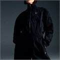 Купить оптом Куртка ветрозащитная Nike Windrunner Woven Uv Full-Zip Куртка W FV6304-010 FV6304-010