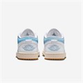 Купить оптом Кроссовки Nike Air Jordan 1 Low Se W HQ2004-400 HQ2004-400