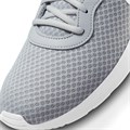 Купить оптом Кроссовки Nike Tanjun DJ6258-002 DJ6258-002