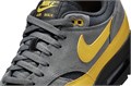 Купить оптом Кроссовки Nike AIR MAX 1 ESS FZ5808-014 FZ5808-014