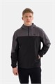 Купить оптом Куртка Anta TRN ESSENTIAL Woven Куртка 852617624-1 852617624-1