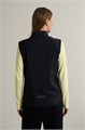 Купить оптом Жилет Anta RUNNING Woven Жилет 862615603-4 862615603-4