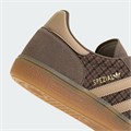 Купить оптом Кроссовки adidas HANDBALL SPEZIAL EARSTR/MAGBEI/GUM4 KI2971 KI2971