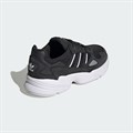 Купить оптом Кроссовки Adidas FALCON W IG8301 black/black/white Female IG8301 - фото 53820 Купить оптом Кроссовки Adidas FALCON W IG8301 black/black/white Female IG8301 - фото 53820