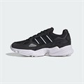 Купить оптом Кроссовки Adidas FALCON W IG8301 black/black/white Female IG8301 - фото 53821 Купить оптом Кроссовки Adidas FALCON W IG8301 black/black/white Female IG8301 - фото 53821