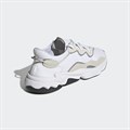 Купить оптом Кроссовки Adidas OZWEEGO EE6464 Male white/white/black EE6464 - фото 56862 Купить оптом Кроссовки Adidas OZWEEGO EE6464 Male white/white/black EE6464 - фото 56862