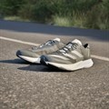 Купить оптом Кроссовки Adidas ADIZERO ADIOS 8 M ID6902 Male carbon/white/black ID6902