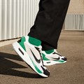 Купить оптом Кроссовки Nike AIR MAX SOLO DX3666-102 DX3666-102