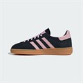 Купить оптом Кроссовки Adidas HANDBALL SPEZIAL W IE5897 CBLACK/CLPINK/GUM1 Female IE5897 - фото 69215 Купить оптом Кроссовки Adidas HANDBALL SPEZIAL W IE5897 CBLACK/CLPINK/GUM1 Female IE5897 - фото 69215