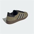Купить оптом Кроссовки Adidas HANDBALL SPEZIAL IG6183 FOCOLI/CBLACK/CRYWHT Male IG6183 - фото 69262 Купить оптом Кроссовки Adidas HANDBALL SPEZIAL IG6183 FOCOLI/CBLACK/CRYWHT Male IG6183 - фото 69262