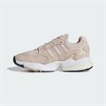 Купить оптом Кроссовки Adidas FALCON W IE8203 PUTMAU/WONTAU/OWHITE Female IE8203
