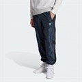 Купить оптом Брюки Adidas Rekive Woven HR8578 HR8578 - фото 96079
